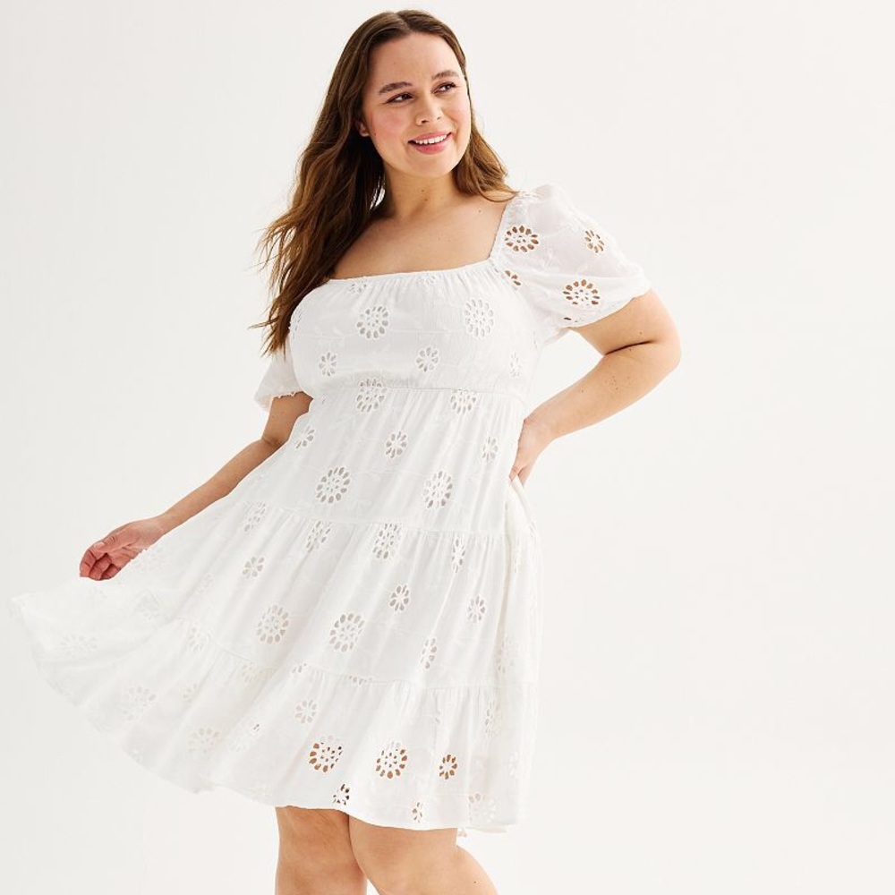 Juniors' Plus Size Rewind Short Sleeve Tiered Eyelet Skater Dress